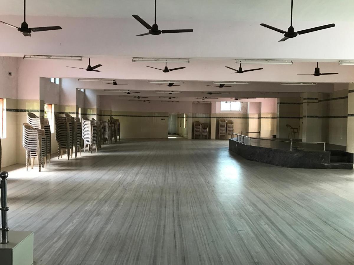 Sr Mahal & Lodge Kumbakonam Exterior photo