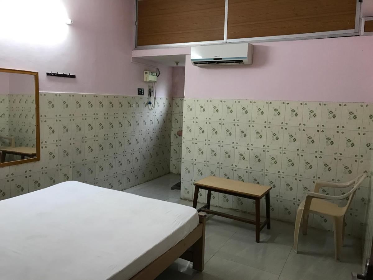 Sr Mahal & Lodge Kumbakonam Exterior photo